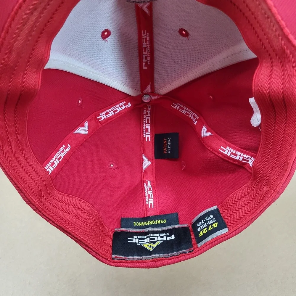 Red Austin Peay State Govs Governors NCAA Flat Bill Small-Medium Cap Hat Russell
